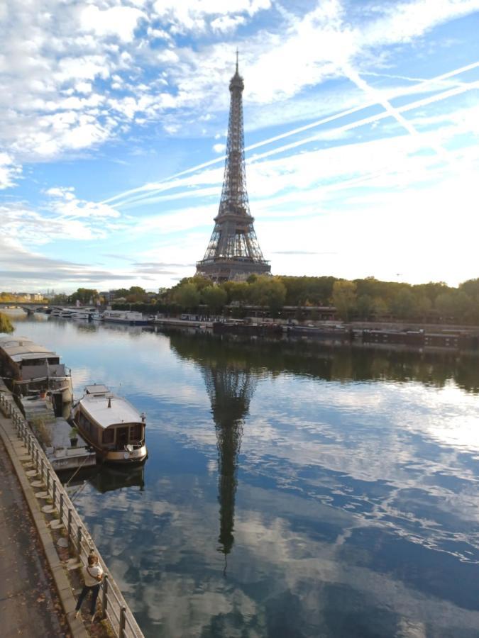 Toureifelchampselysee Paris Exterior photo